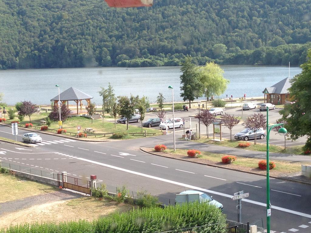 La Vue Sur Le Paradis Chambon-sur-Lac Exterior foto